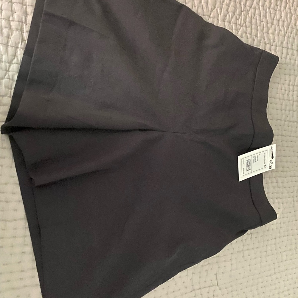 Theory new with tag linen blend pull on shorts - Picture 2 of 5